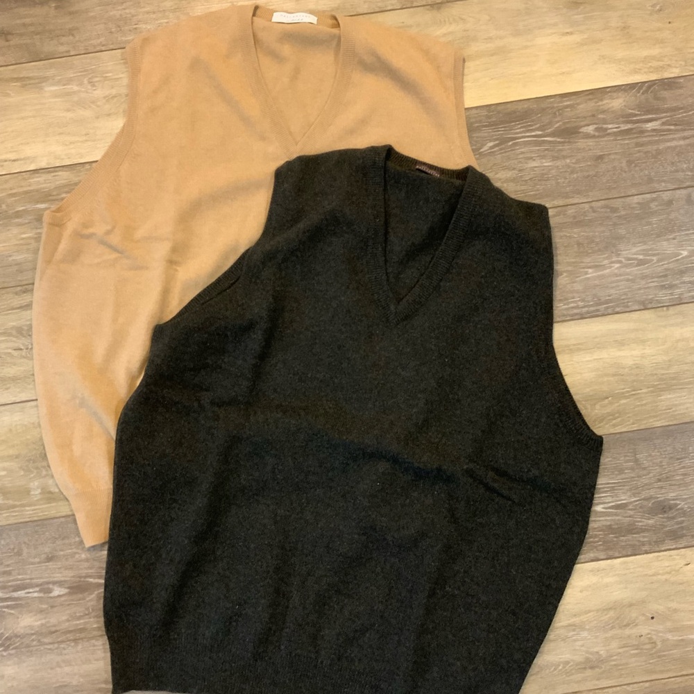 Ballantyne Men's V-Neck Cashmere Sweater Vest - Set of Two Black and Tan